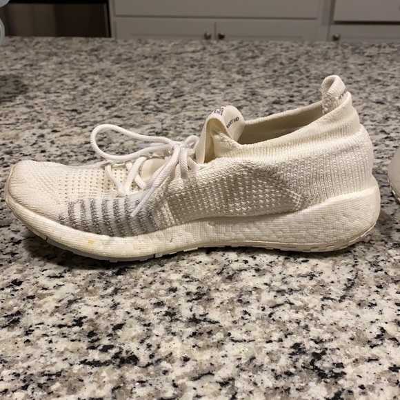 Adidas Pulse Boost HD -White and Gray - Picture 3 of 15